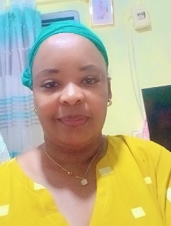 Profil de Aya, une femme célibataire de 39 ans à Abidjan