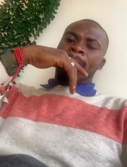 Profil de Bernard, un homme célibataire de 33 ans à Lubumbashi