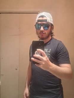 Profil de Emrick, un homme célibataire de 18 ans à Gatineau