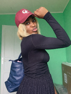profile picture 0