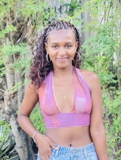 Profil de Judicia, une femme célibataire de 22 ans à Antsiranana