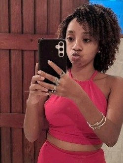 Profil de Patty, une femme célibataire de 23 ans à Antalaha
