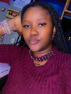 Profil de Lolo, une femme célibataire de 26 ans à Pointe-Noire