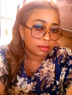 Profil de Rose, une femme célibataire de 48 ans à Douala