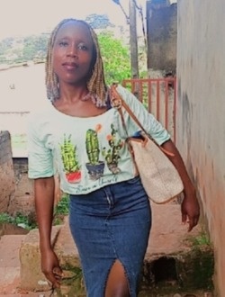 Profil de Alice, une femme célibataire de 26 ans à Yaoundé