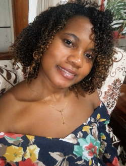 Profil de Jeannine, une femme célibataire de 32 ans à Toamasina