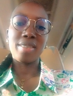 Profil de Carole, une femme célibataire de 29 ans à Yaoundé