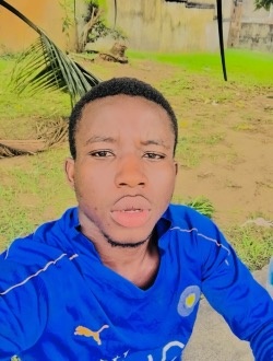 Profil de Ange Ilann, un homme célibataire de 24 ans à Abidjan