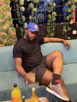 profile picture 0