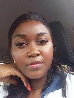Profil de Elvira, une femme célibataire de 30 ans à Yaoundé