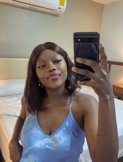 Profil de Marina, une femme célibataire de 27 ans à Yaoundé