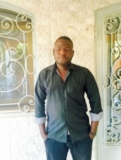 Profil de Régis, un homme célibataire de 34 ans à 1200 Logements