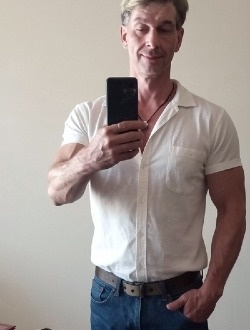 Profil de Stephen, un homme célibataire de 53 ans à Saint-Georges