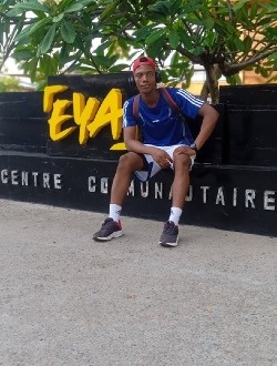 Profil de Charlemagne, un homme célibataire de 27 ans à Cotonou