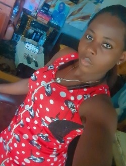Profil de Ornela, une femme célibataire de 28 ans à Douala