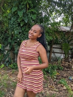 Profil de Leila, une femme célibataire de 22 ans à Toamasina