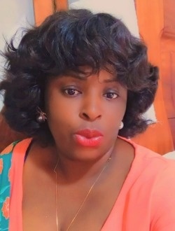 Profil de Douce Stelle, une femme célibataire de 40 ans à Yaoundé