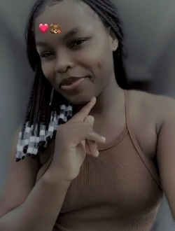 Profil de Clara🦋, une femme célibataire de 24 ans à Yaoundé