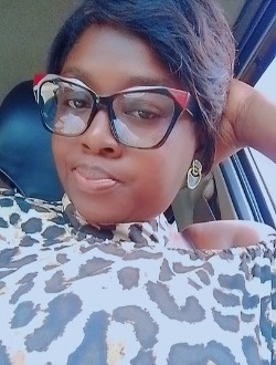 Profil de Kolia, une femme célibataire de 42 ans à Libreville