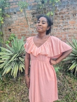 Profil de Olidia, une femme célibataire de 22 ans à Antalaha