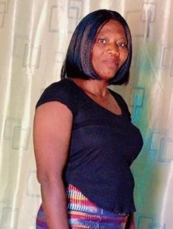 Profil de Madeleine, une femme célibataire de 46 ans à Ouagadougou