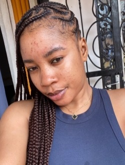 Profil de Marie José, une femme célibataire de 24 ans à Yaoundé