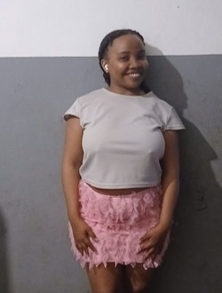 Profil de Jess, une femme célibataire de 31 ans à Akinganio