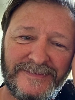 Profil de Chris, un homme célibataire de 60 ans à Saint-Lambert