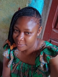 Profil de Andrianna, une femme célibataire de 36 ans à Douala