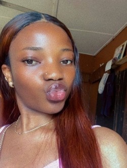 Profil de Coleen, une femme célibataire de 35 ans à Cranston