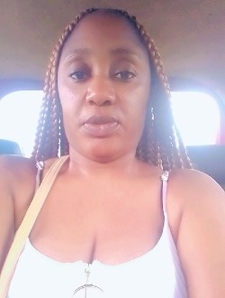 Profil de Gladys, une femme célibataire de 36 ans à Yaoundé