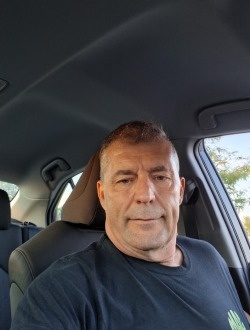 Profil de Alan, un homme célibataire de 61 ans à Brossard