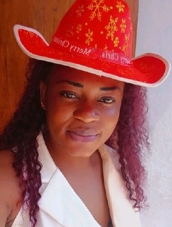 Profil de Sheila, une femme célibataire de 36 ans à Lomé