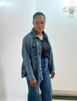 Profil de Emmanuela, une femme célibataire de 30 ans à Madrid de las Caderechas