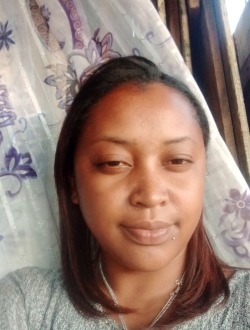 Profil de Prisca, une femme célibataire de 26 ans à Toamasina