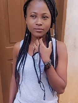 Profil de Estelle, une femme célibataire de 37 ans à Parakou