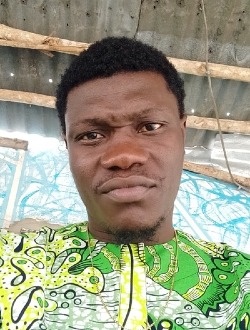 Profil de Matthieu, un homme célibataire de 35 ans à Abomey-Calavi