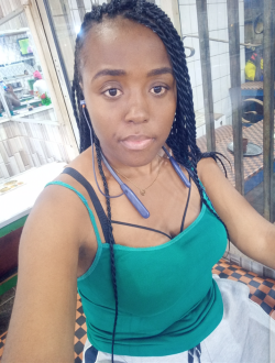 Profil de Djhamila Marion, une femme célibataire de 30 ans à Yaoundé