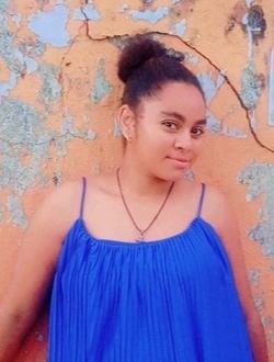 Profil de Francine, une femme célibataire de 19 ans à Ambanja