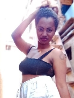Profil de Dianah, une femme célibataire de 30 ans à Ambohijatovo