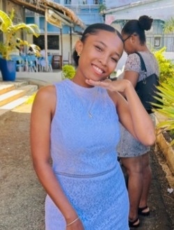 Profil de Zorice, une femme célibataire de 23 ans à Antsiranana