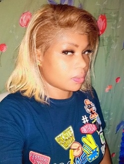 Profil de Jessica, une femme célibataire de 28 ans à Libreville