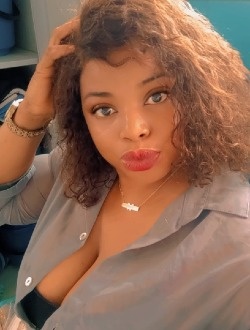Profil de Sylvie, une femme célibataire de 30 ans à Yaoundé