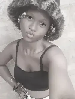 Profil de Bernice, une femme célibataire de 24 ans à Lomé