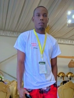 Profil de Karel, un homme célibataire de 28 ans à Cotonou