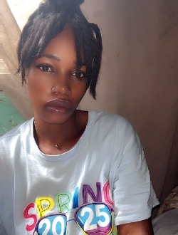 Profil de Edi, une femme célibataire de 37 ans à Abadjin-Kouté