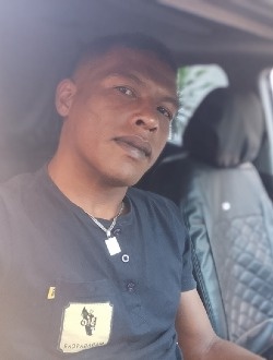Profil de Samuel, un homme célibataire de 35 ans à Antananarivo