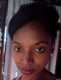 Profil de Andraina, une femme célibataire de 34 ans à Aborano