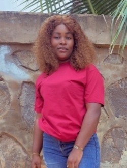 Profil de Gabrielle, une femme célibataire de 23 ans à Yaoundé