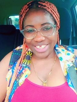 Profil de Miriane, une femme célibataire de 43 ans à Douala